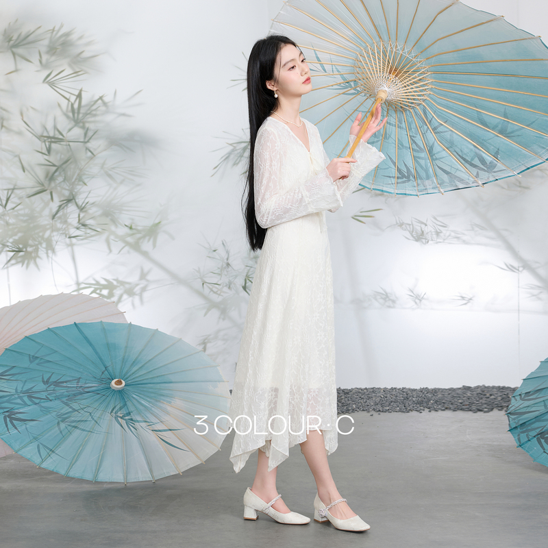13031207.三彩【霓裳羽衣】2026春季新款新中式连衣裙提花飘带长裙C