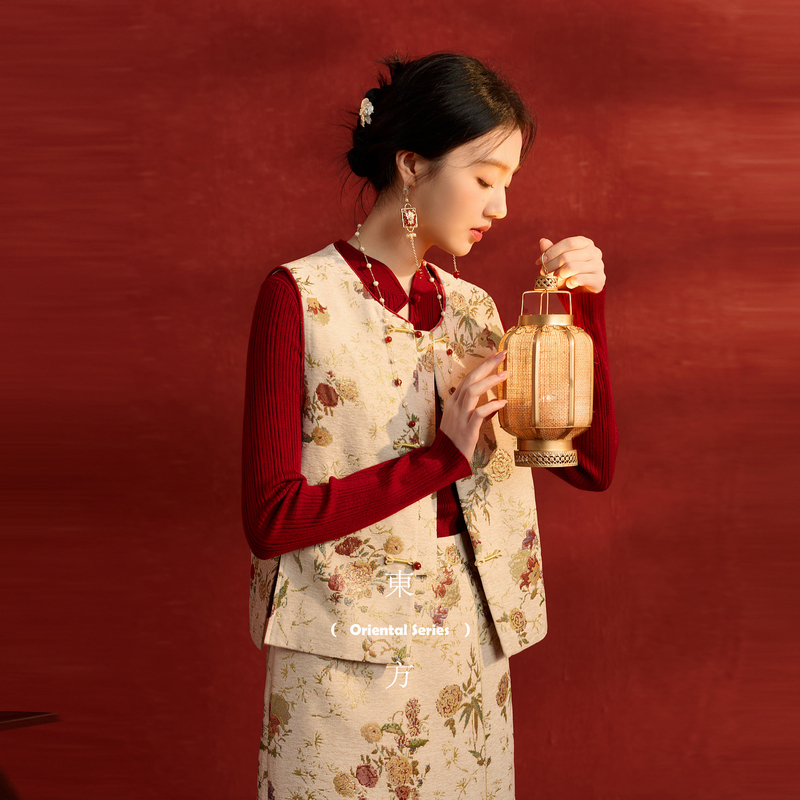 13011133.三彩【金风玉露】2026春季新款雪尼尔提花马甲外套无袖宽松C