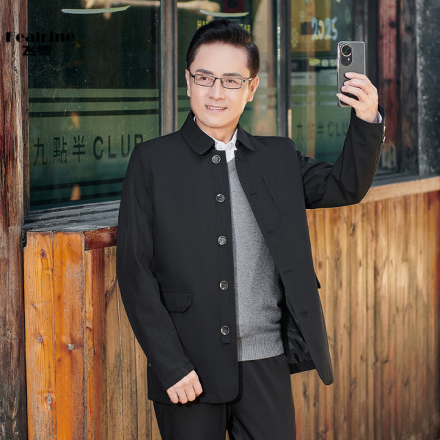 13091293.爸爸外套春秋季中年男装翻领纽扣上衣中老年人男士夹克