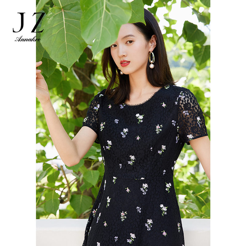 13091386.JZ玖姿优雅刺绣连衣裙女装夏季新款印花收腰裙子JWCX50054