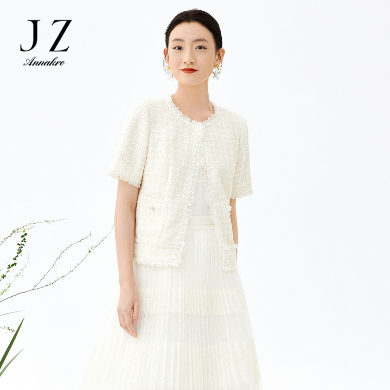 13094186.JZ玖姿商场同款上衣女夏季新款珍珠白小香风短外套JWCX40502