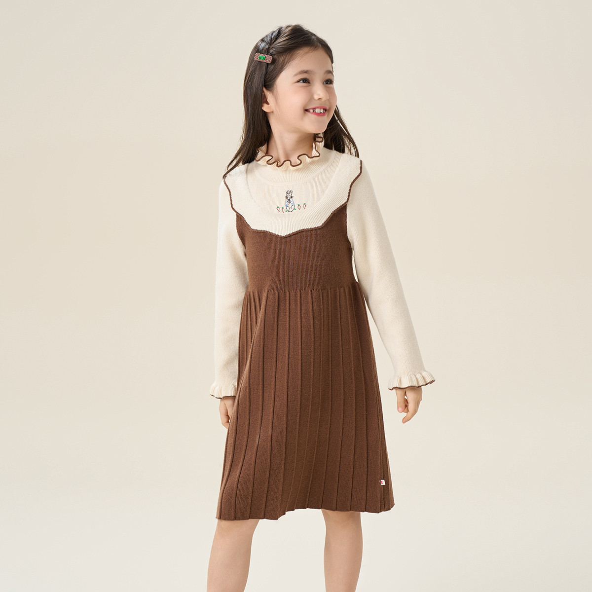 13112524.女童连衣裙2025女孩秋装中大童公主裙童装针织裙毛衣裙