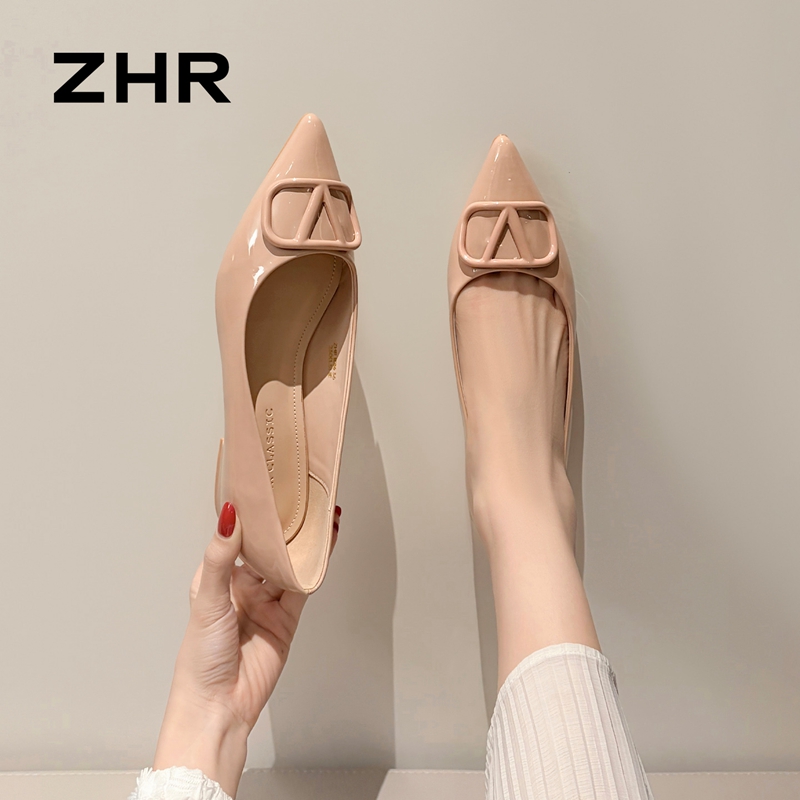 13680197.【ZHR则则】浅口尖头大方扣套脚平底女鞋[镜面PU]