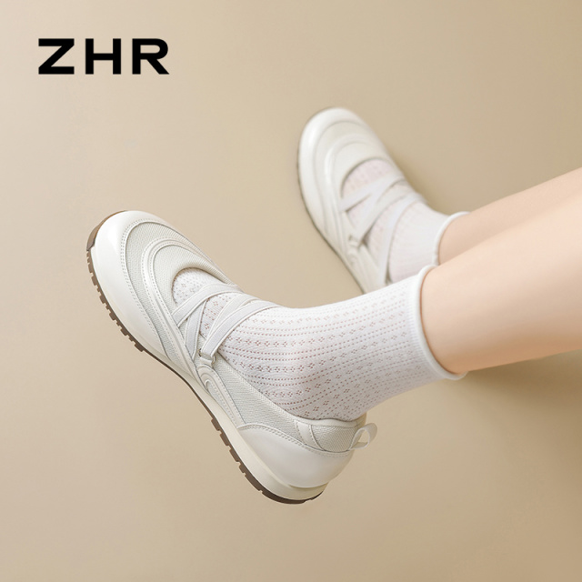 13130219.【ZHR则则】运动玛丽珍鞋圆头魔术贴平底女鞋[网布+镜面PU]