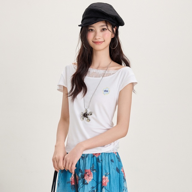 13713992.CHOCOOLATE设计感领口蕾丝拼接短袖t恤夏季甜美女上衣