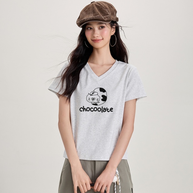 13713988.CHOCOOLATE夏季简约V领印花短袖t恤学院风甜美女上衣