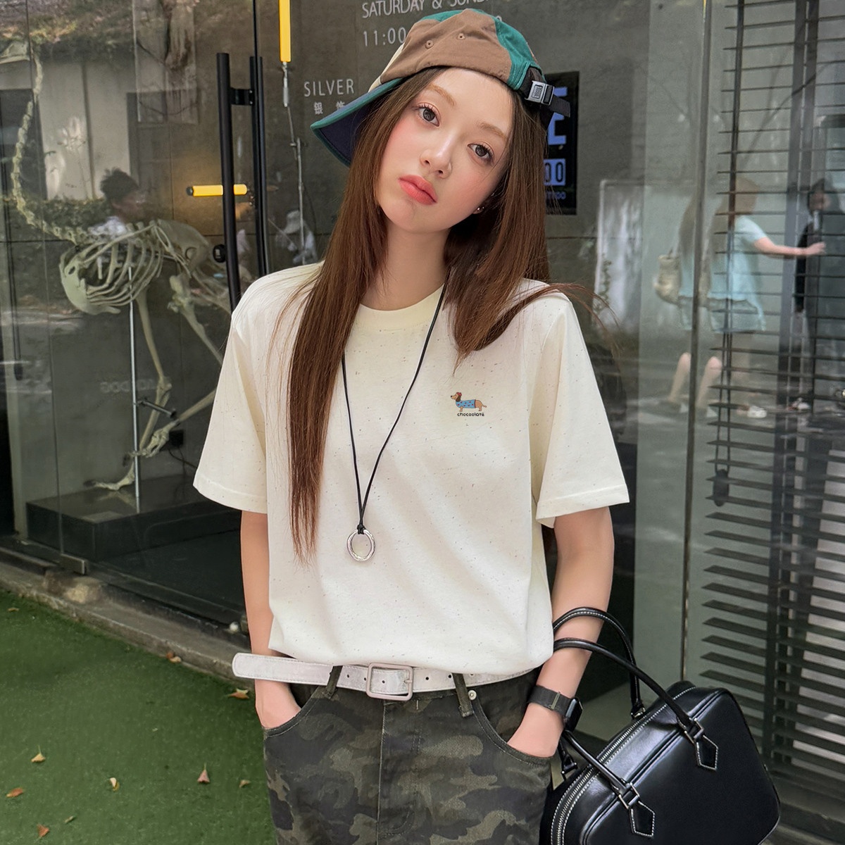 13713836.CHOCOOLATE彩点设计夏季休闲宽松圆领短袖上衣半袖体恤