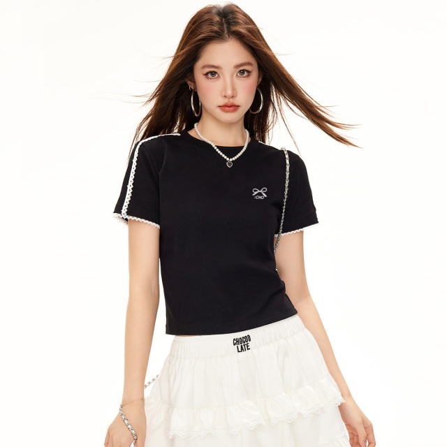 13714629.CHOCOOLATE夏季新款短袖t恤小个子日常百搭圆领上衣女