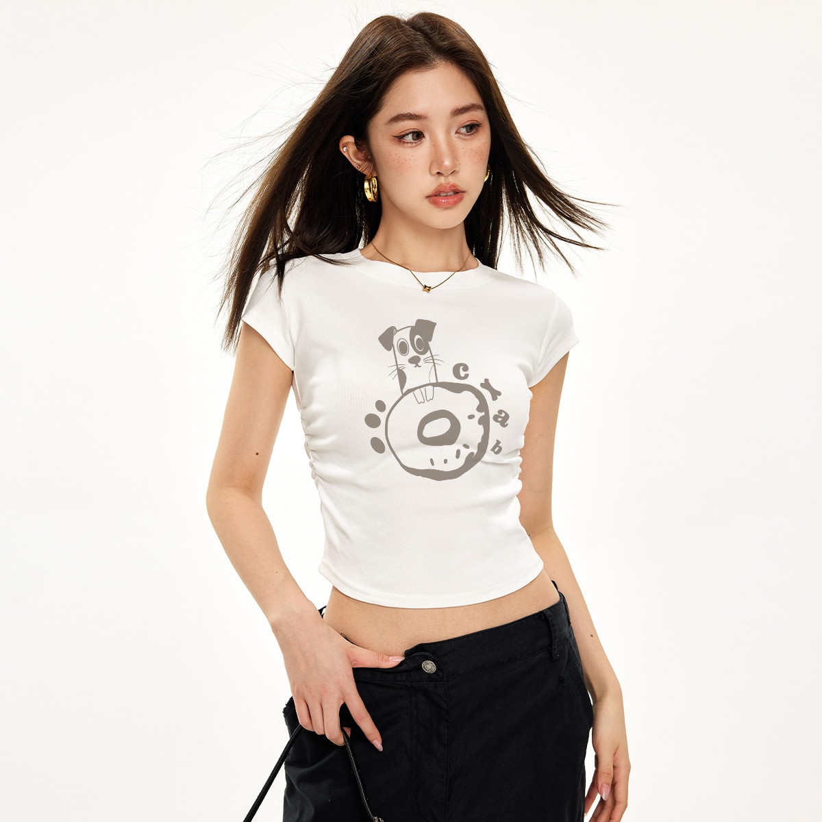 13714559.ccaabb小狗印花短袖t恤夏季薄款学院风修身显瘦短款女上衣