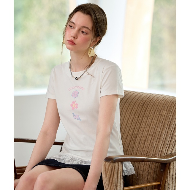 13714150.CHOCOOLATE夏季印花短袖t恤圆领蕾丝花边设计感上衣女
