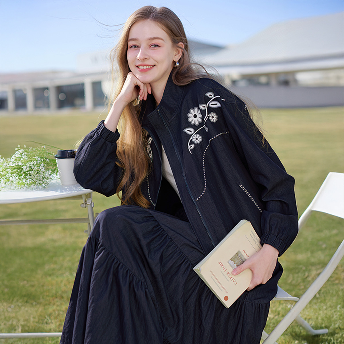 13145879.2026春装美式立领棒球服外套女短款刺绣撞色复古夹克上衣