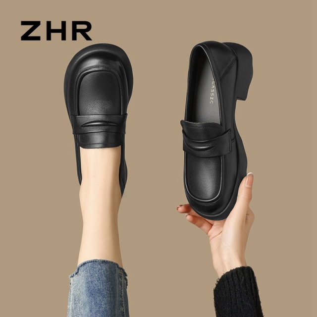 13145260.【ZHR则则】妈妈单鞋圆头套脚厚底女鞋[头层牛皮]