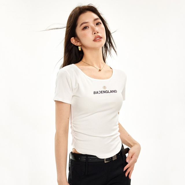 13714474.it ccaabb辣妹U领T恤女夏季女款休闲显瘦短袖印花上衣