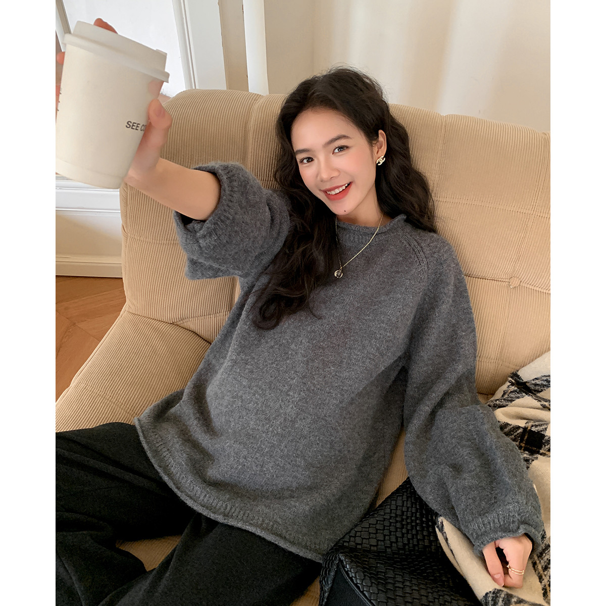 13145075.孕妇上衣慵懒风毛衣时尚百搭打底衫秋冬内搭宽松遮肚外穿孕妇装