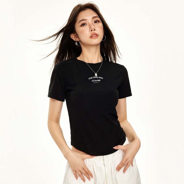 13714479.it ccaabb女装圆领辣妹T恤女夏季修身显瘦印花短袖上衣