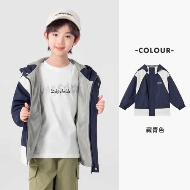 13311729.男童登山服春秋款薄绒软壳保暖户外防泼水休闲外套儿童撞色上衣