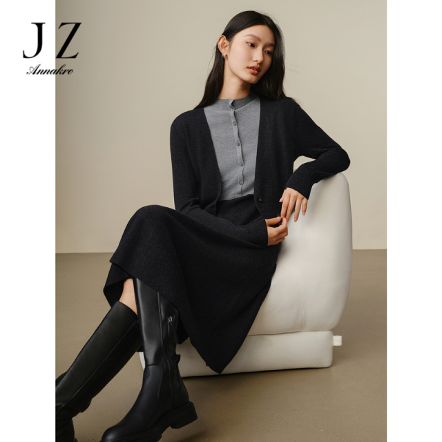 13148540.玖姿安娜蔻优雅日常气质含羊毛拼接假两件连衣裙女2024冬季新款