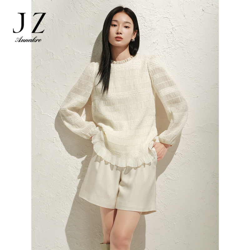 13152703.玖姿安娜蔻优雅淑女风剪花肌理木耳边轻薄上衣女2025春季新款