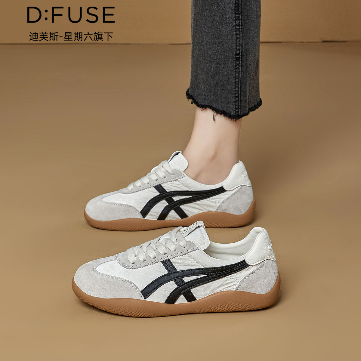 13157750.墨斯本D:Fuse/迪芙斯新款舒适增高休闲百搭时尚潮流女鞋星期六集团DFE111230I