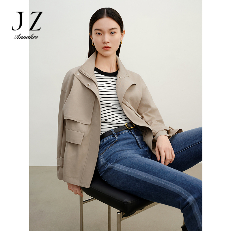13187196.商场同款JZ玖姿知性休闲小个子短款风衣女春季新款JWEC41301