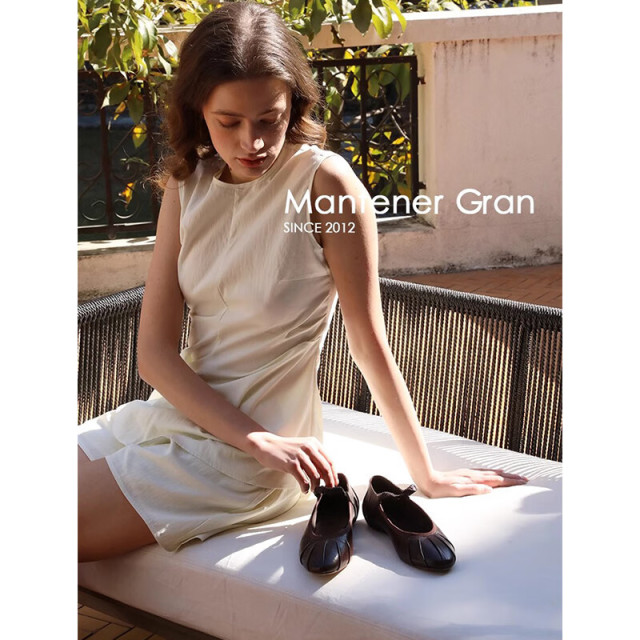 13203080.MG.单鞋Mantener Gran2026新款浅口尖头单鞋女平底单鞋法式复古褶皱羊皮玛丽珍鞋
