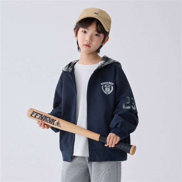 13692113.海妈家童装男童外套春装儿童防水上衣2026新款中大童美式外套