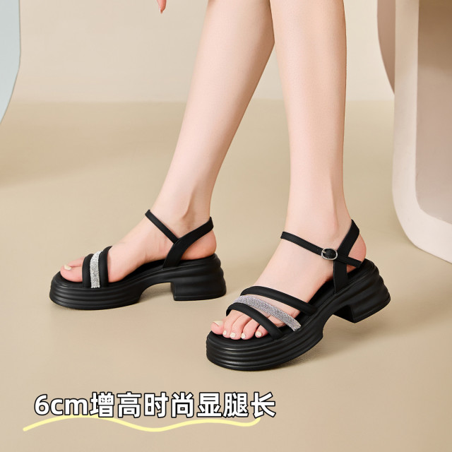 13227883.热风HOTWIND水钻士凉鞋轻便厚底增高一字带凉鞋软底外穿鞋