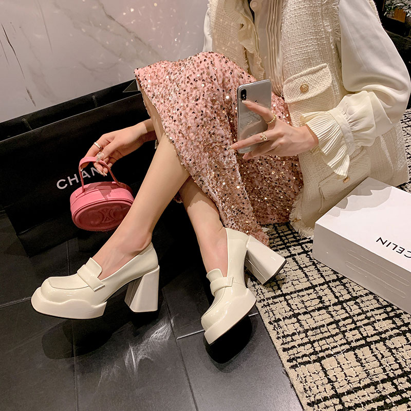 13228492.Hanychen牛皮早春新款小众增高显瘦方头粗跟单鞋玛丽珍女鞋子
