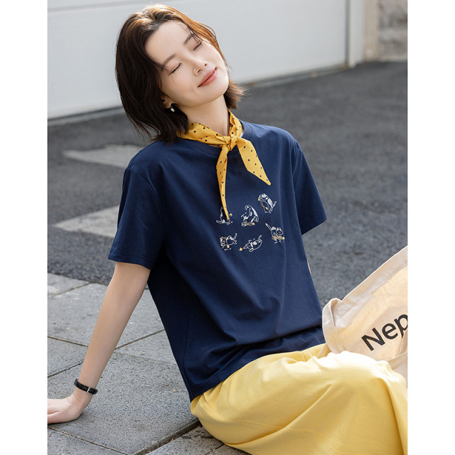 13233459.【俏皮猫咪印花】夏季轻柔棉氨圆领落肩短袖显瘦藏肉t恤女高级感