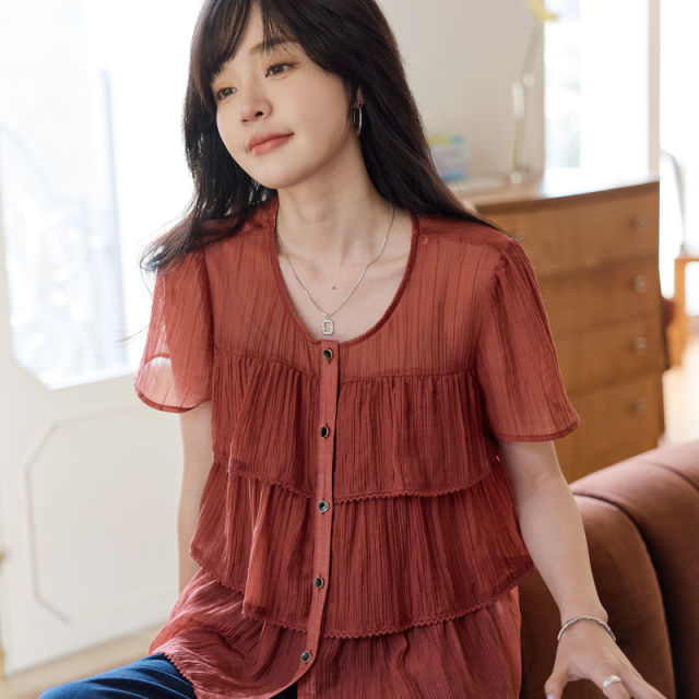 13232689.【卡罗拉玫瑰】夏季甜美风莱赛尔花边圆领衬衫肌理感衬衣女装上衣