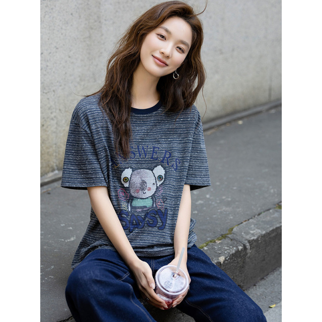 13233521.【可爱小考拉】夏季棉混纺撞色圆领条纹印花宽松显瘦t恤女高级感