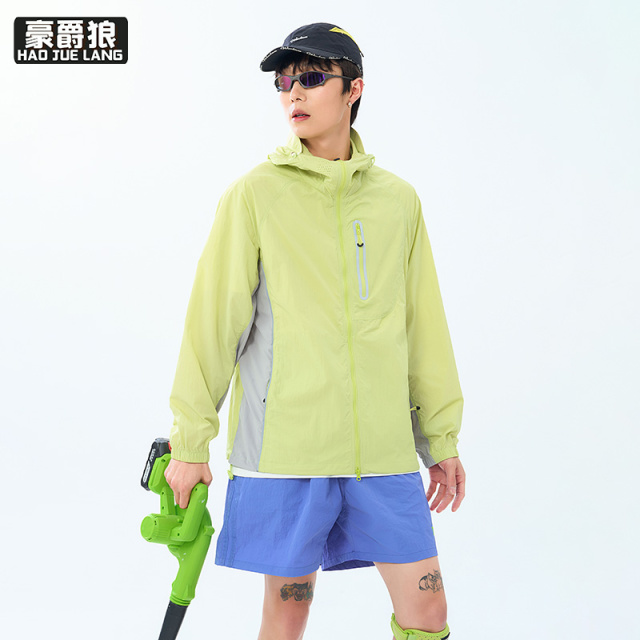 13233960.防晒衣男女同款防紫外线夏季户外轻薄宽松透气山系紫色冰感外套