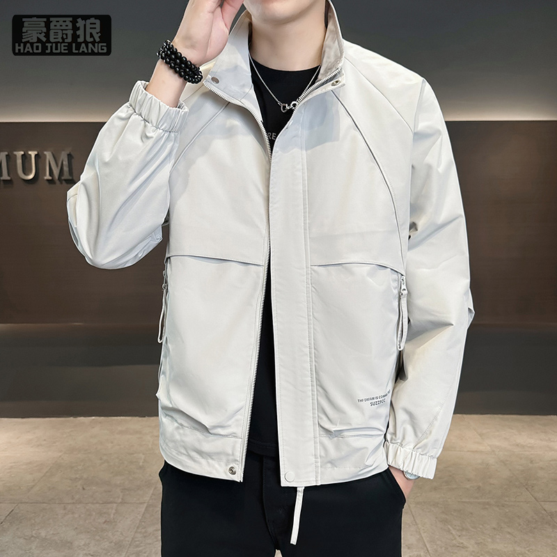 13256233.男士外套时尚秋季新款休闲立领工装青年免烫夹克百搭简约时尚上衣