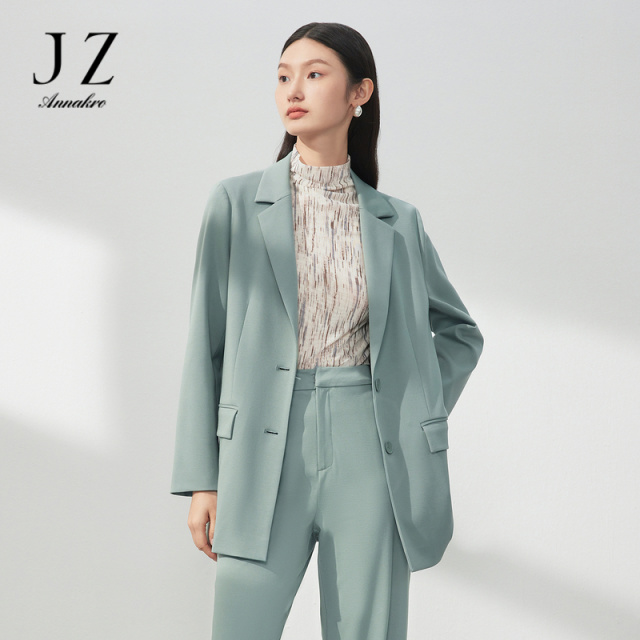 13269912.JZ玖姿职业翻领西装女装春季新款休闲通勤OL风外套纯色
