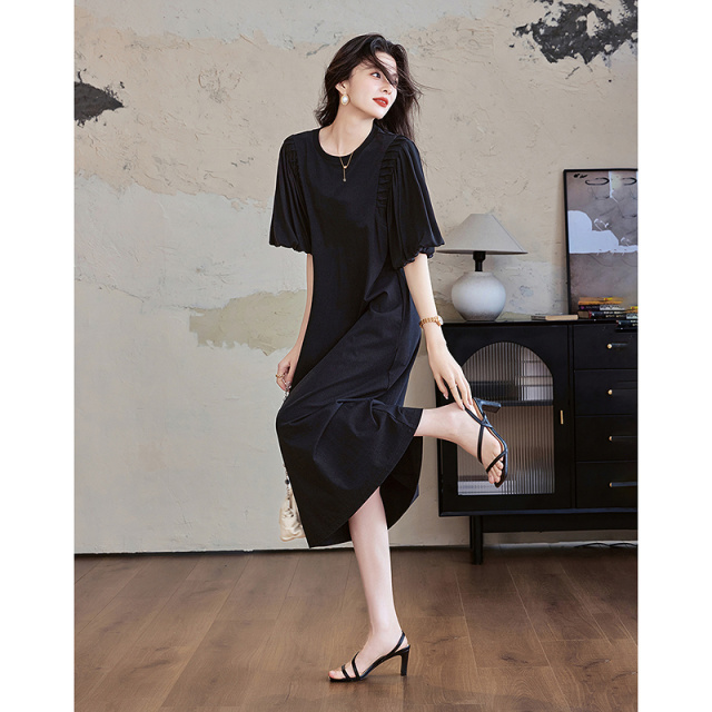 13289269.【干爽220G索罗娜】夏季优雅设计感拼接圆领短袖中长女连衣裙