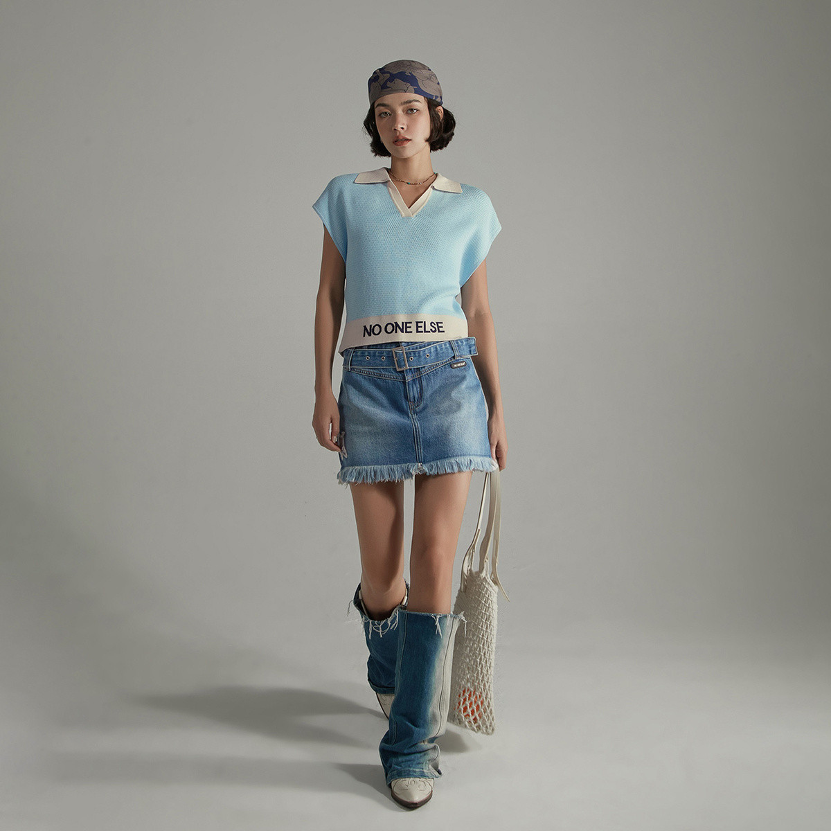 13288586.拼接针织衫女夏美式复古运动风字母提花上衣