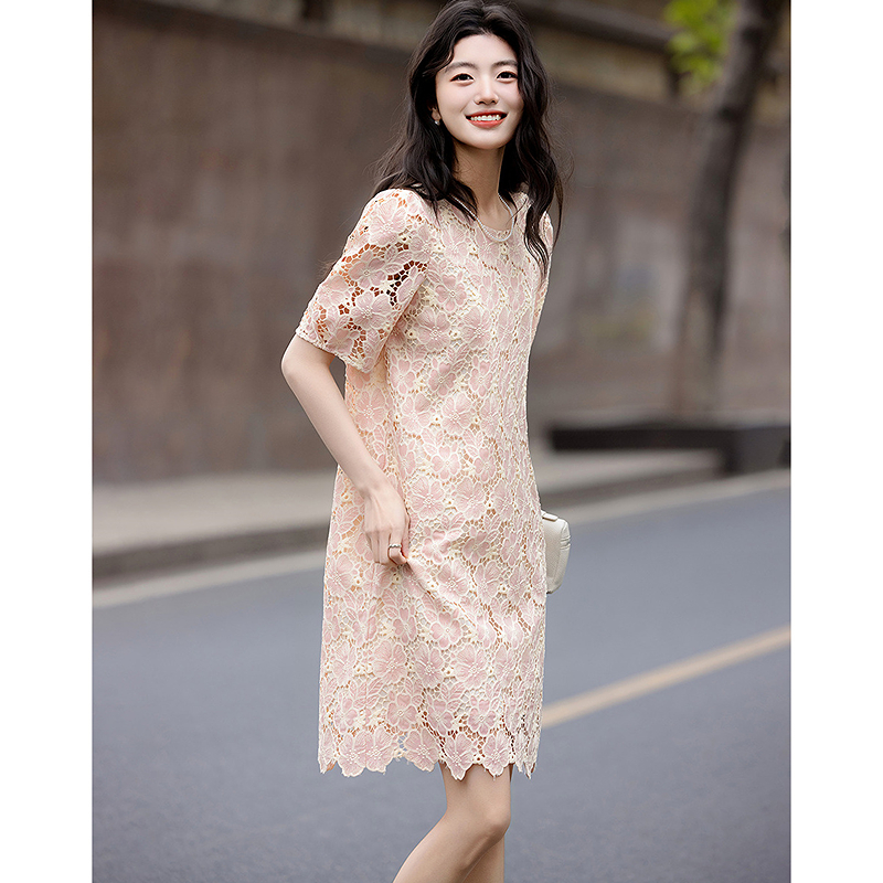 13288968.【法式万人迷】夏季重工蕾丝绣花宽松腰圆领短袖A字女式连衣裙