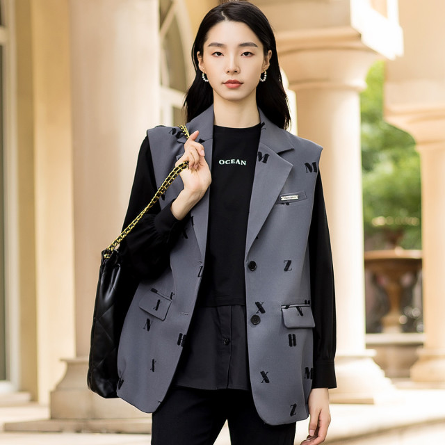 13294679.【专柜同款】【女式马甲】时尚休闲印花通勤百搭上衣