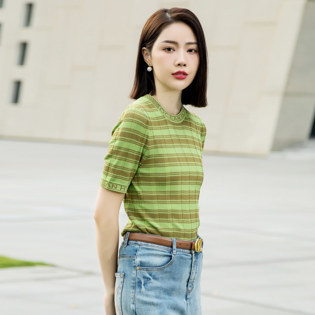 13293260.【专柜同款】【条纹针织衫】休闲百搭减龄弹力女式T恤