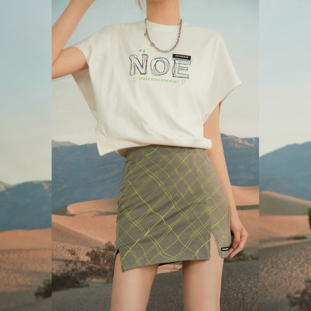 13288237.时尚网格开叉半身裙女夏高腰辣妹短裙子潮