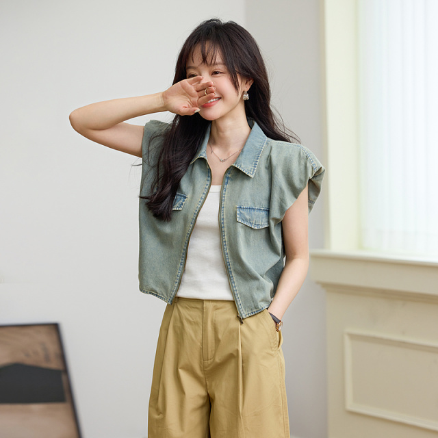 13291238.【单宁时髦攻略】夏季复古云朵棉翻领泡泡袖拉链短款女式牛仔外套