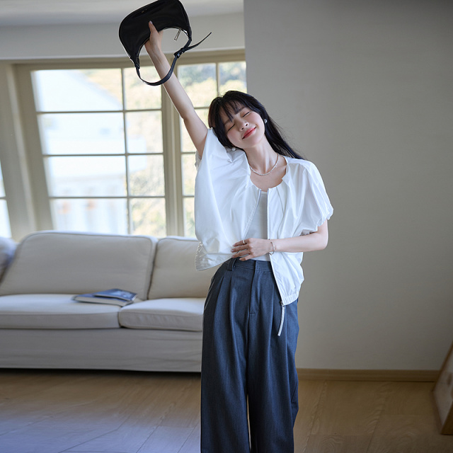 13291264.【纯棉Row风】夏季简约风双拉链五分袖收腰松弛感女式夹克外套