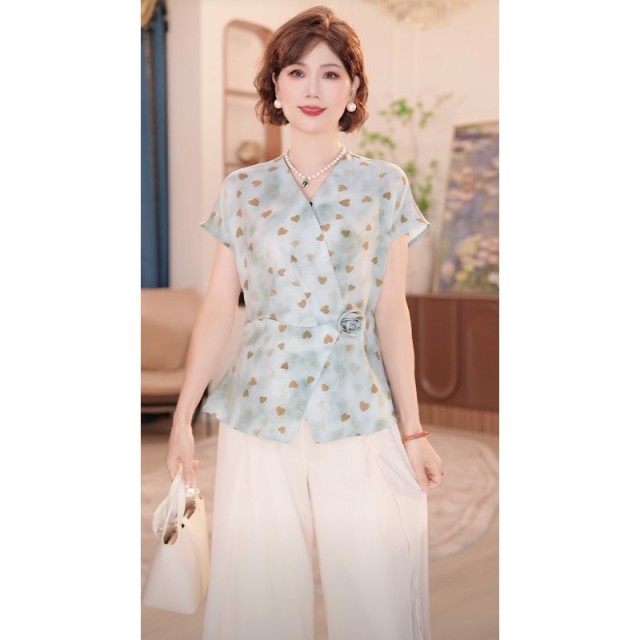13293463.中年妈妈夏装时尚t恤新款中老年夏季女装减龄洋气上衣服