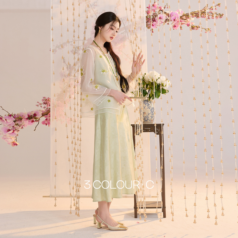 13303284.【绿阴幽草】三彩2026夏季新款新中式吊带裙提花A字裙长裙C