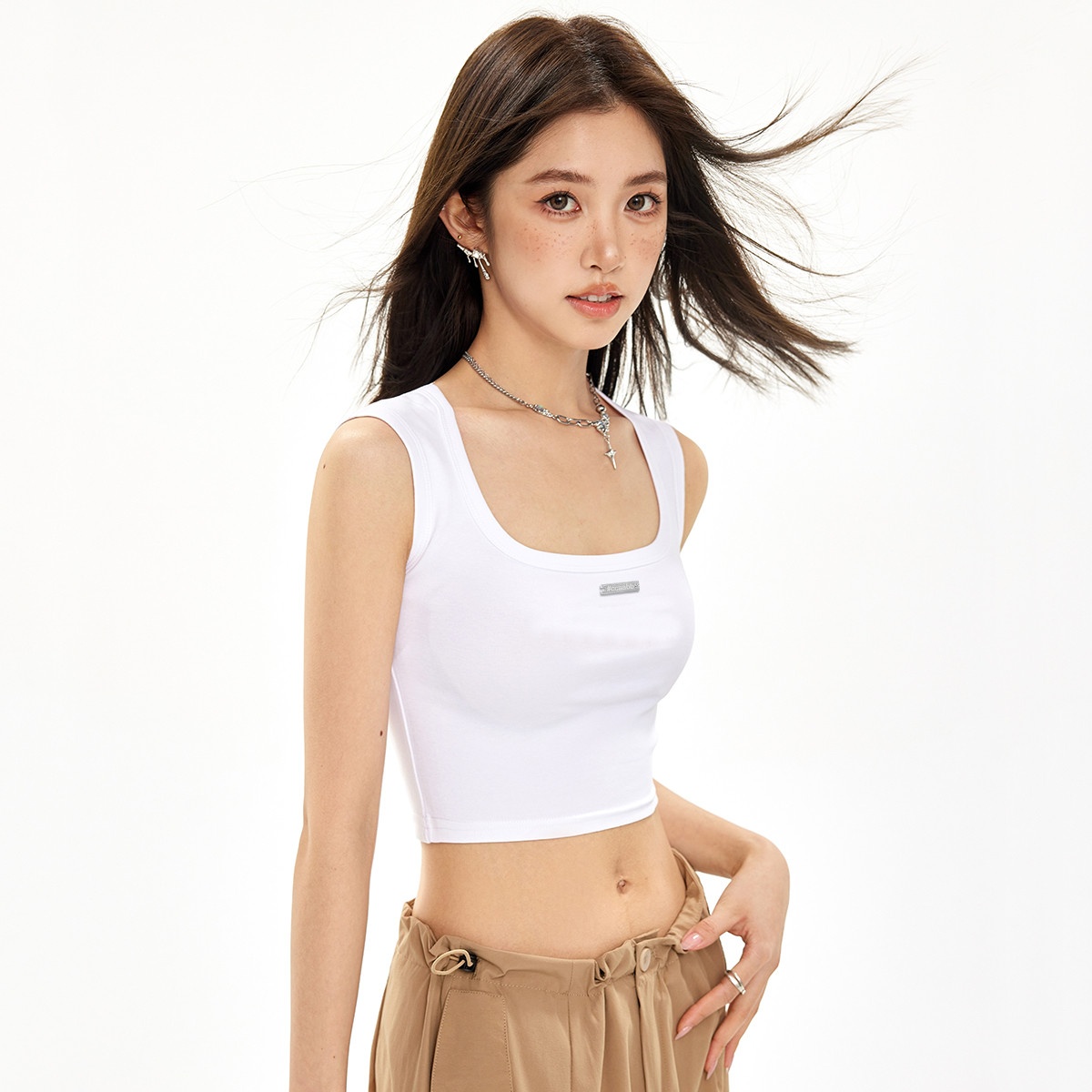 13714966.it ccaabb方领吊带背心内搭夏季白色辣妹宽肩打底上衣女