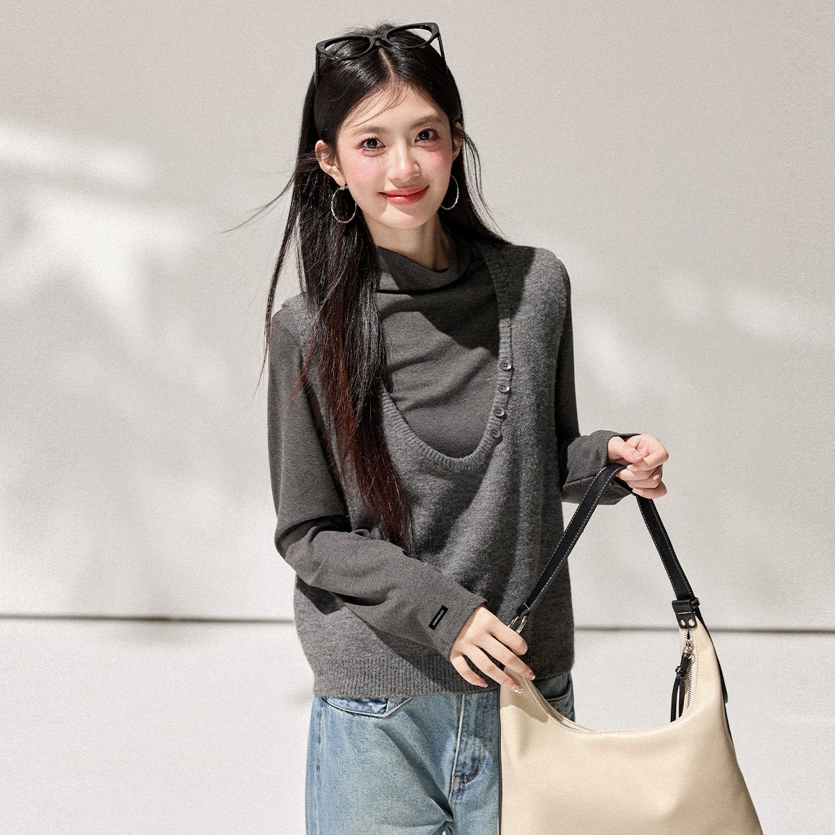 13714367.CHOCOOLATE【两件套】半高领内搭打底衫针织马甲套装女
