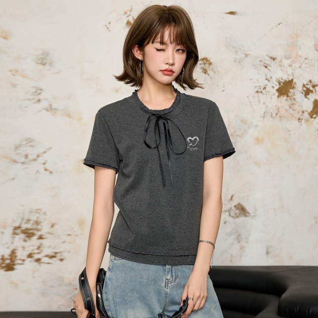 13714825.CHOCOOLATE木耳边法式甜美短袖t恤夏季简约风女式上衣