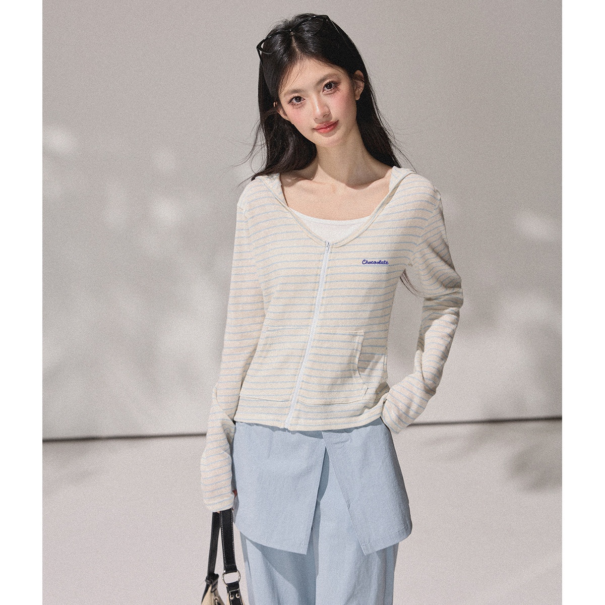 13714843.CHOCOOLATE拉链设计连帽开衫长袖t恤春秋款条纹女上衣
