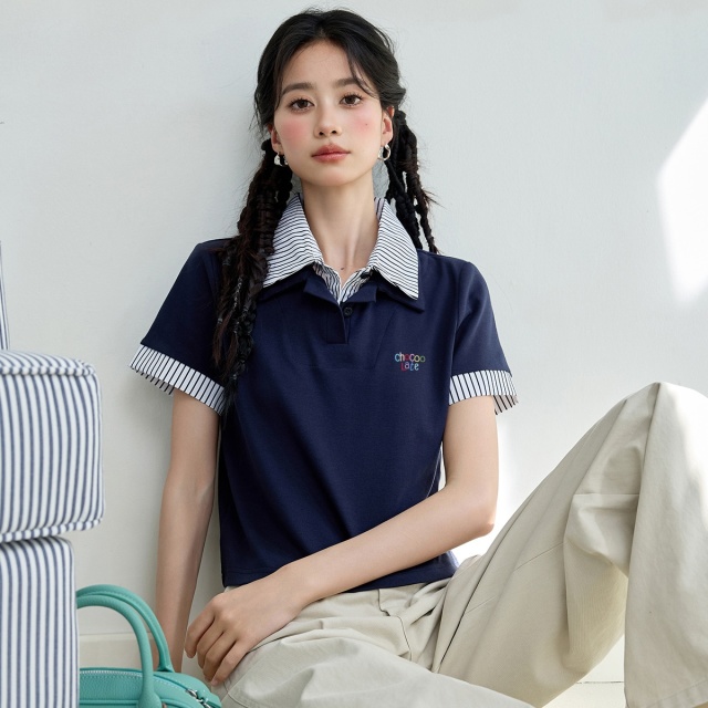 13714798.CHOCOOLATE假两件拼接polo衫夏季条纹撞色短款上衣