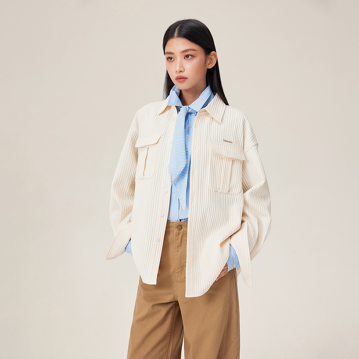 13340312.昂诺字母坑条衬衫女士冬季绣花宽松长袖翻领衬衣